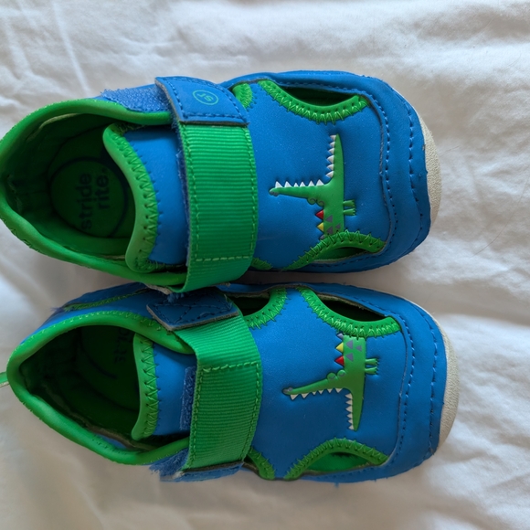 Stride Rite Blue and Green Kids Sandals - Picture 4 of 7